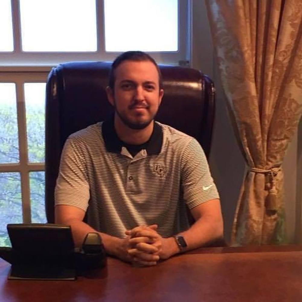 Meet your Posher, Chet